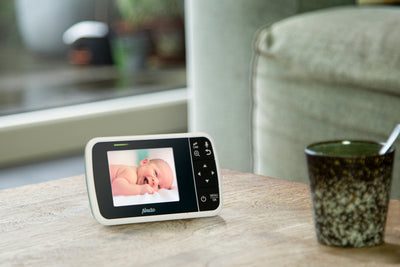 Alecto DVM135 - Babyphone mit Kamera und 3.5"-Farbdisplay, Weiß