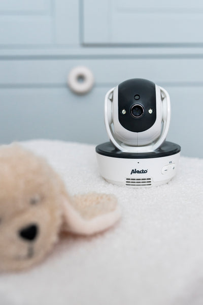 Alecto DVM200XL - Babyphone mit Kamera und 5"-Farbdisplay, Weiß/Anthrazit