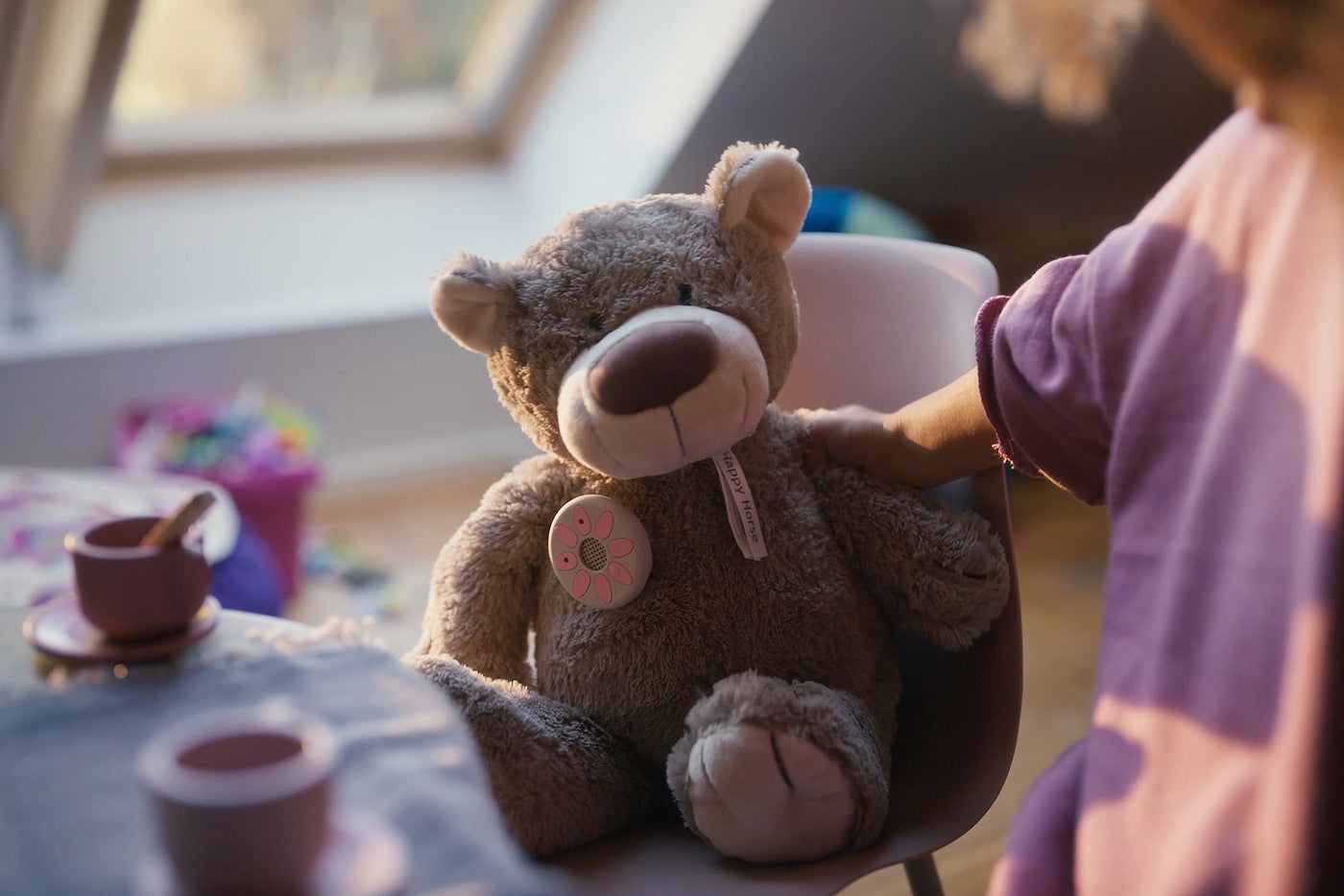 Alecto Baby HeeHee + teddybär - Chat-Schaltfläche, macht Ihr Kuscheltier zum interaktiven Freund