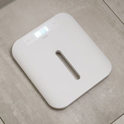 Alecto BC70 - Digitale Babywaage, Personenwaage und Tierwaage in einem - Bis zu 150 kg mit abnehmbarer Wiegefläche - Weiß