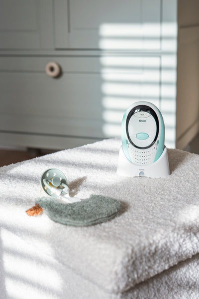Alecto DBX-85MT - DECT Babyphone mit Full ECO-Modus, weiß/Minzgrün